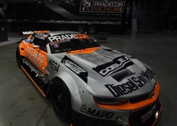 El Pradecon Racing presentó sus autos: “Queremos ganar carreras y campeonatos”