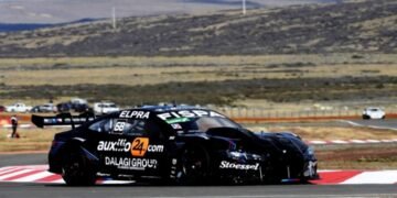 Histórico domingo: Julián Santero ganó en el debut de BMW en el TC