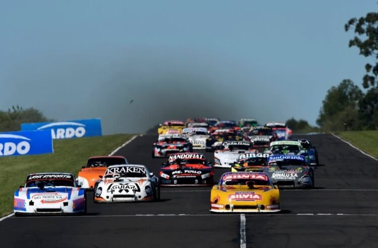 Con más autos y nuevos pilotos el Turismo 4000 Argentino palpita su inicio de temporada