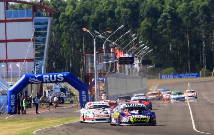 Los horarios para el fin de semana del Mouras en Concepción del Uruguay