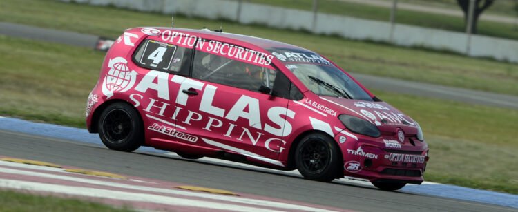 Lucas Garro marcó la referencia de los entrenamientos de la Clase Dos