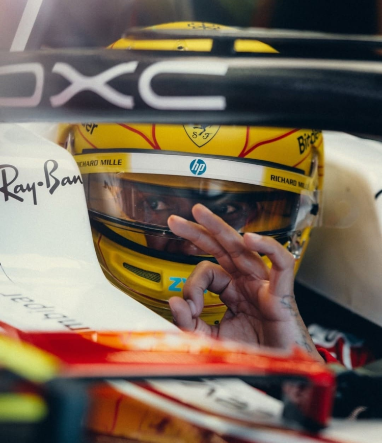 Hamilton y un contundente mensaje: “Por un momento olvidé quién era”