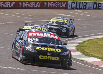 El Turismo Carretera 2000 arranca su temporada junto al Turismo Pista en La Pampa