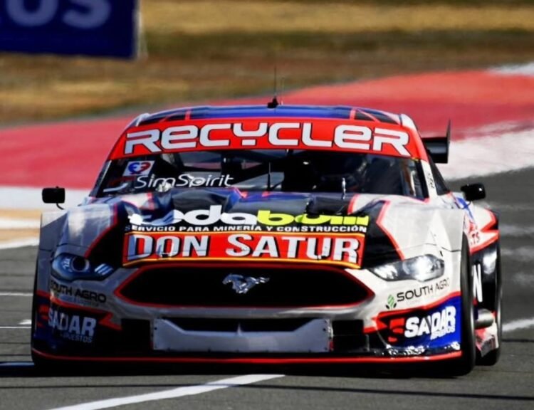 Santilli Pazos marcó el mejor tiempo del primer entrenamiento