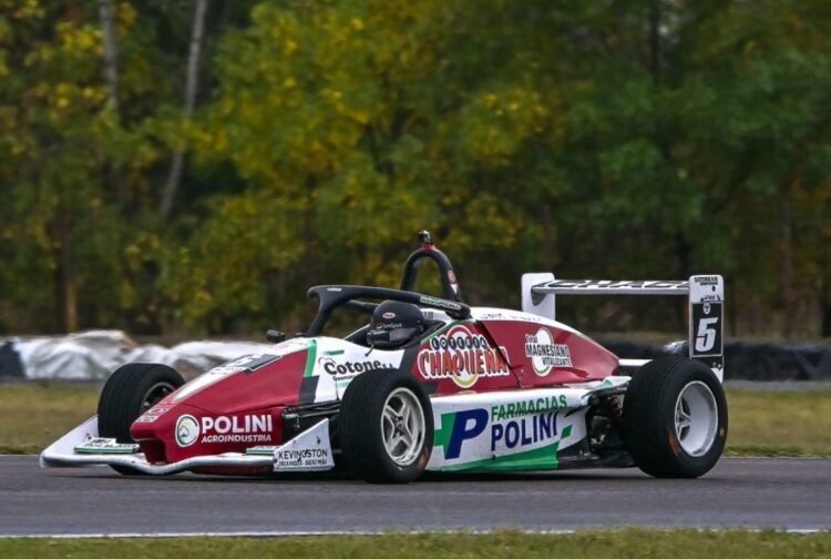 En un gran espectáculo, Polini se quedó con el triunfo en la F3 Metropolitana en La Plata