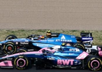 Antonelli ganó y se convirtió en el líder del campeonato más joven de toda la historia de la F1: Colapinto fue 16°