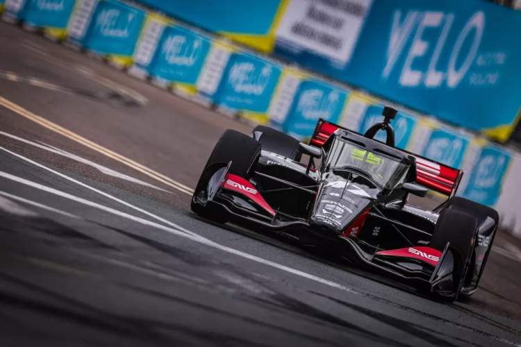 El debut de Mick Schumacher en la IndyCar terminó en la primera vuelta