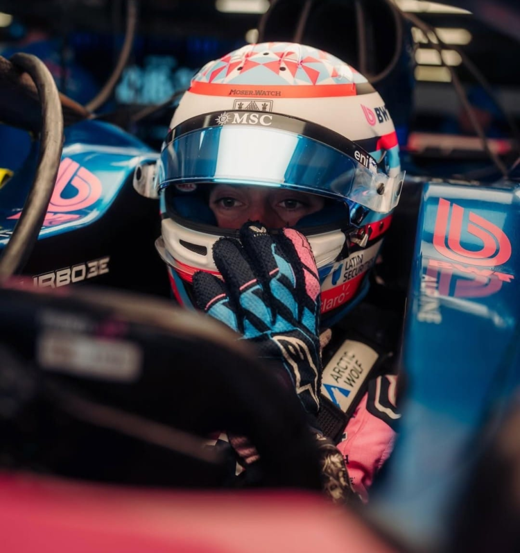 Colapinto pone primera en el GP de China: los días y horarios del fin de semana