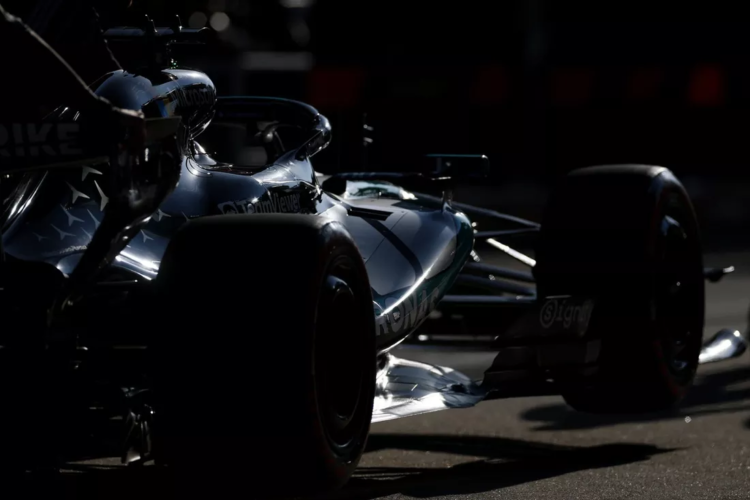 Russell se impuso a Ferrari en la carrera sprint: Colapinto fue 14°