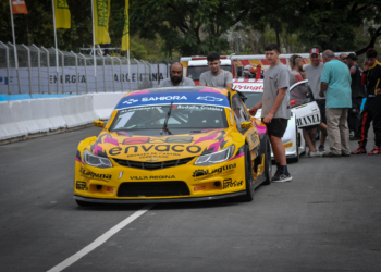 Top Race en el callejero: Aldrighetti se quedó con la pole en Buenos Aires