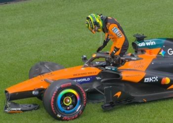 Se quedó sin largar: Piastri chocó camino a la grilla y se perdió el inicio de la F1 en Australia