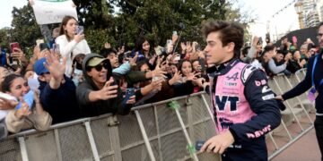 Fiesta histórica: con el sueño de la vuelta de la F1 a la Ciudad, Franco Colapinto hizo delirar a 600 mil personas en Palermo