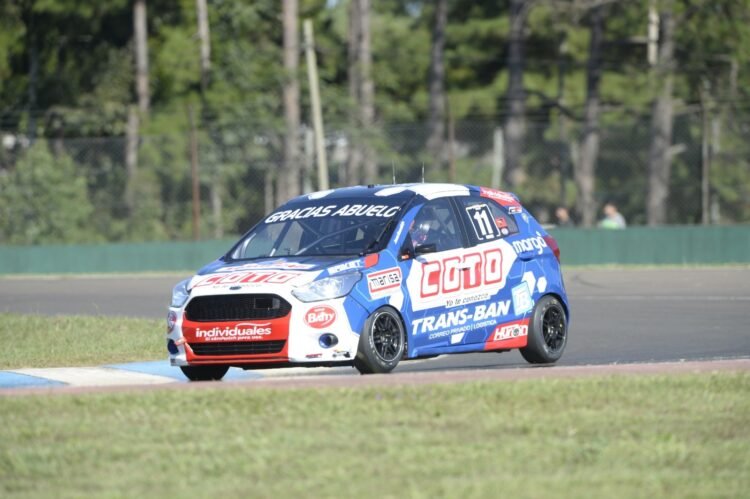 Jonás Maurelli fue el más veloz de la clasificación general de la Clase Dos