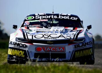 Mangoni, Lambiris y Urcera se quedaron con las series: Santiago Mangoni y Mauricio Lambiris largarán desde la primera fila
