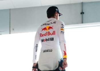 “Verstappen se está volviendo aburrido, o te vas o dejas de hablar del retiro”