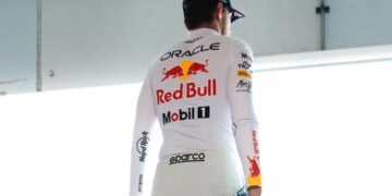 “Verstappen se está volviendo aburrido, o te vas o dejas de hablar del retiro”