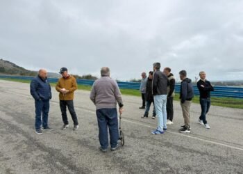 Autoridades de la ACTC y pilotos del Turismo Carretera recorrieron el autódromo de Balcarce