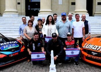 El TC cruzó fronteras: la carrera de Concepción se presentó en Uruguay