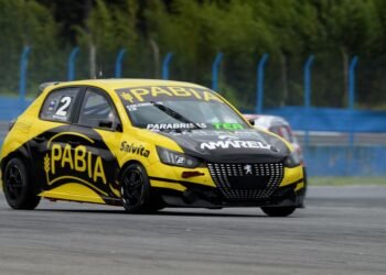 Series de la Clase Dos: Leston, Bastidas y Coltrinari ganaron en una pista húmeda