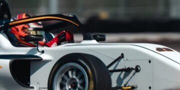 Díaz Quaglia, tras la confirmación como piloto del Alpha 54 Racing en la Fórmula 4 italiana: “Representar a mi país, es un orgullo muy grande”