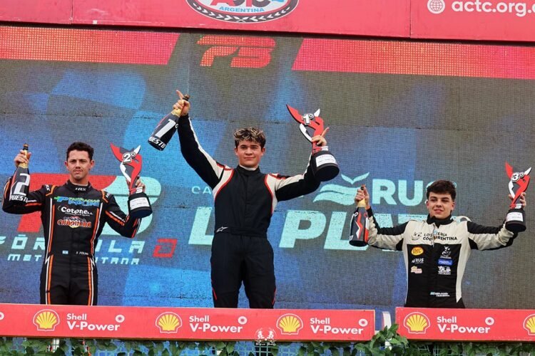 Tiago Chiriotti se quedó con el triunfo en la primera final de la Fórmula 3 Metropolitana