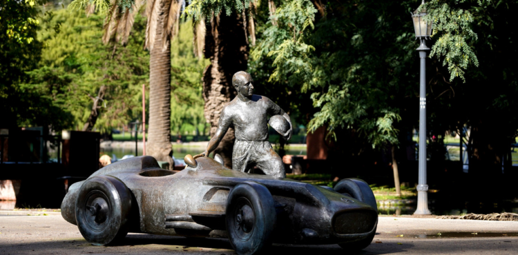El circuito de Palermo que une a Fangio con Colapinto: la historia del Km0 donde nació el automovilismo argentino
