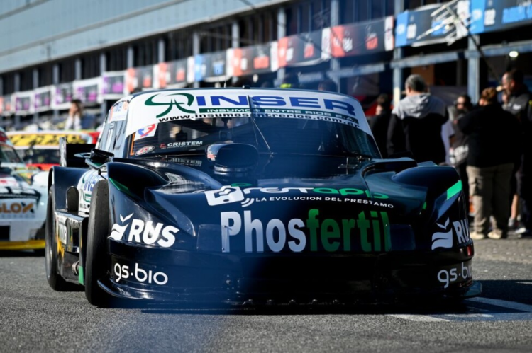 Gran victoria en TC Pista Mouras de Iñaki Arrias