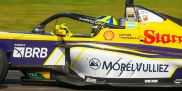 Fórmula 4 de Brasil: Ignacio Díaz fue tercero y un toque complicó a Giovanelli