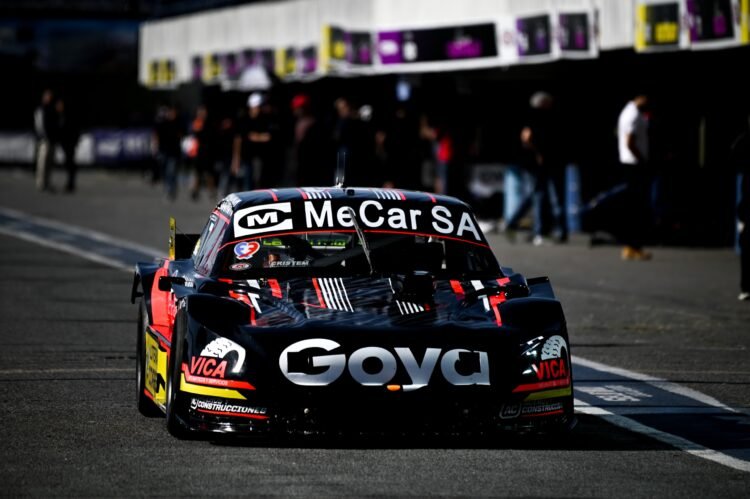 TC Pista Mouras: Vilas con Dodge dominó el primer entrenamiento