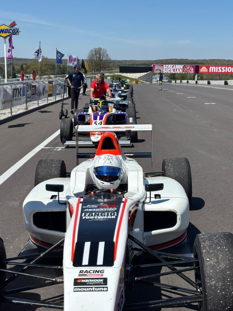 F4 Ligier en Estados Unidos: Lázaro Balinotti clasificó tercero para la final de este sábado