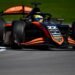 Alex Dunne lideró la práctica de F2 con Varrone en el top cinco