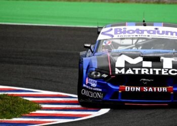 Gandulia y Gallo ganaron las series del TC Pista: los Ford Mustang dominaron las baterías de Termas