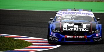 Gandulia y Gallo ganaron las series del TC Pista: los Ford Mustang dominaron las baterías de Termas