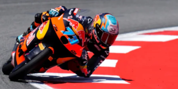 Barcelona: el argentino Valentín Perrone logró su primera pole position en Moto3