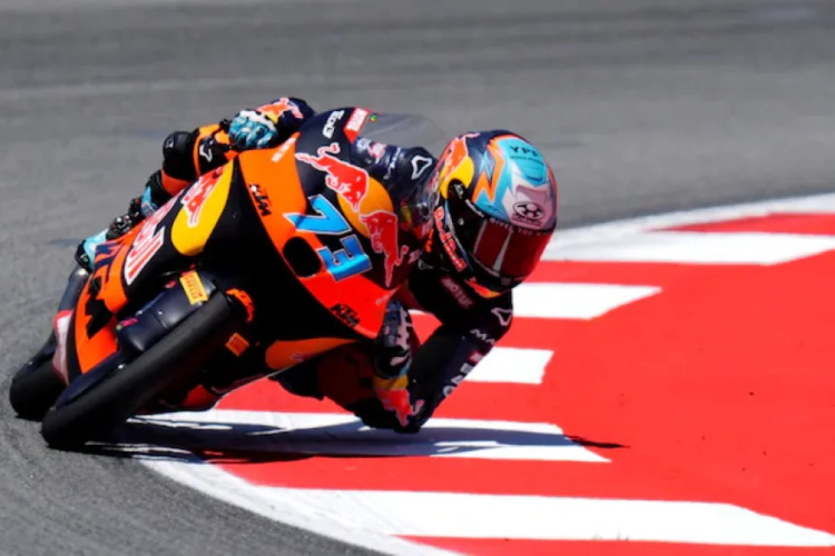 Barcelona: el argentino Valentín Perrone logró su primera pole position en Moto3