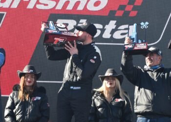Cortina se quedó con una inesperada victoria en la Clase Uno del Turismo Pista