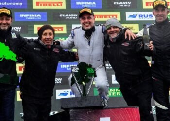 Carrera bajo la lluvia: Nereo Queijeiro ganó la final del Top Race en La Pampa