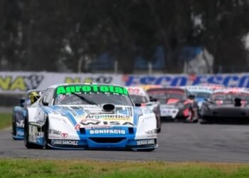 Carrera 300 del TC Mouras: Luengo ganó una especial final en La Plata