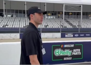 Nascar: Baltazar Leguizamón comienza su participación en la histórica carrera sobre la Base Naval de San Diego