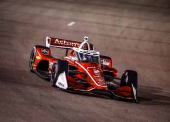 IndyCar en Madison: Josef  Newgarden superó a Marcus Ericsson y ganó una carrera plagada de banderas rojas