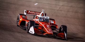 IndyCar en Madison: Josef  Newgarden superó a Marcus Ericsson y ganó una carrera plagada de banderas rojas