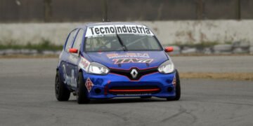 Di Bella y su Renault Clio conquistaron la clasificación de la Clase Tres