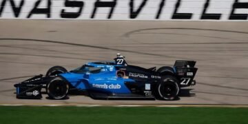 IndyCar: Kyle Kirkwood consiguió la pole en el Nashville Superspeedway