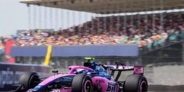 Largada brillante y pérdida de rendimiento: Colapinto quedó 12° en la Sprint