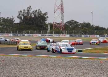 En una histórica jornada para el Turismo Internacional, Stier se quedó con la serie clasificatoria
