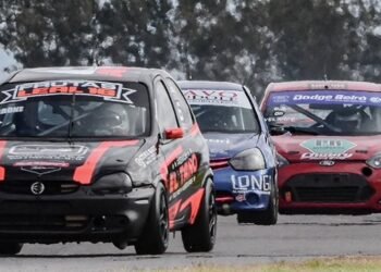 Perrone logró su primera victoria del campeonato en la Clase Dos del Turismo Internacional
