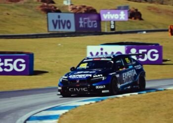 TCR South America: Tiago Pernía ganó la primera carrera del fin de semana en Velocitta