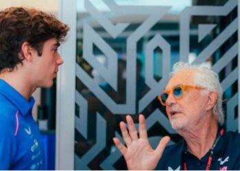 “Decepcionante”: la frase de Flavio Briatore por la producción de Alpine en Hungría