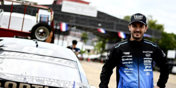 El TC en Paraguay: el Ford Mustang de Nicolás Trosset cruzó a Encarnación