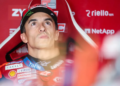 MotoGP en Alemania: Marco Bezzecchi sufrió un accidente que le provocó una fractura de clavícula